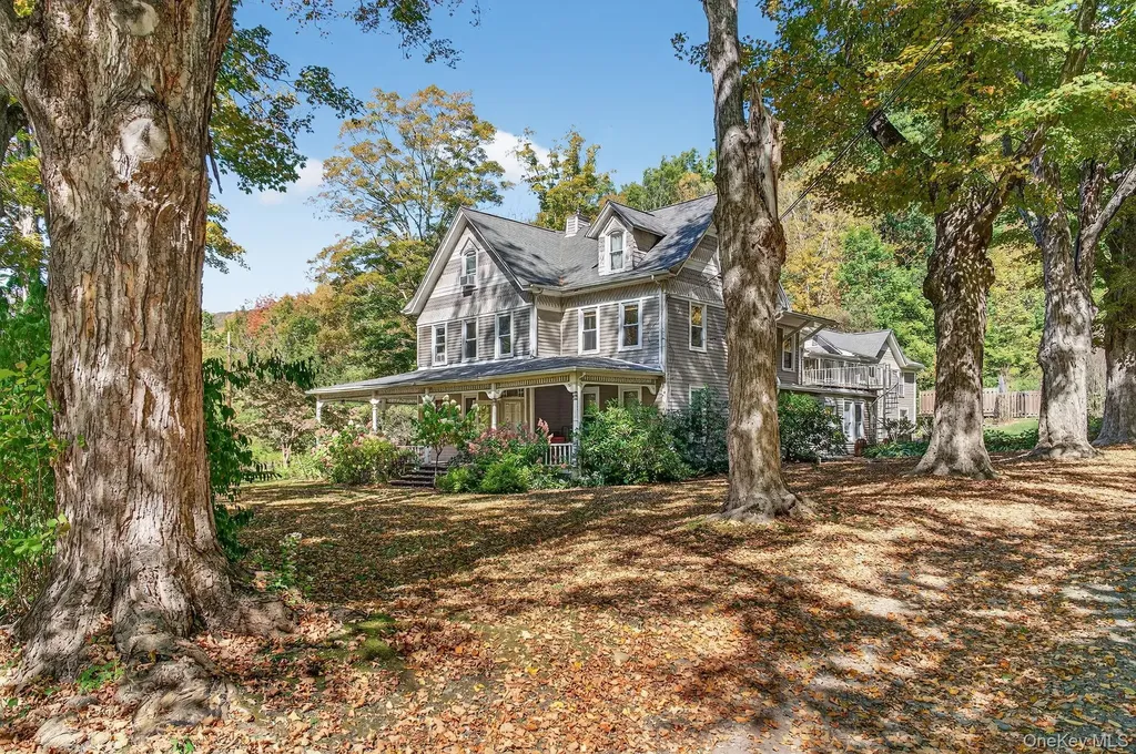 1739 Ny-214 Hunter NY 12442