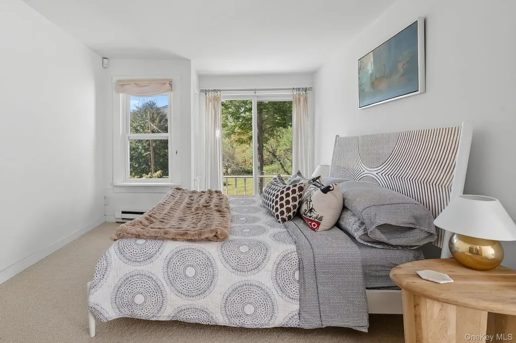 1739 Ny-214 Hunter NY 12442