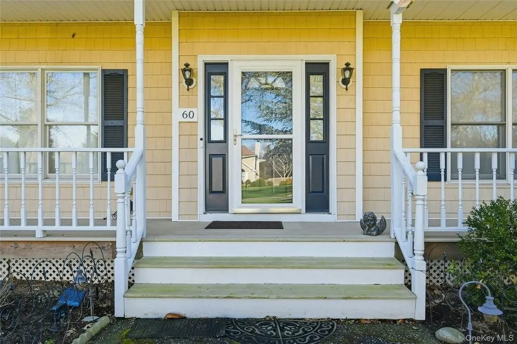 60 Water Terrace Southold NY 11971