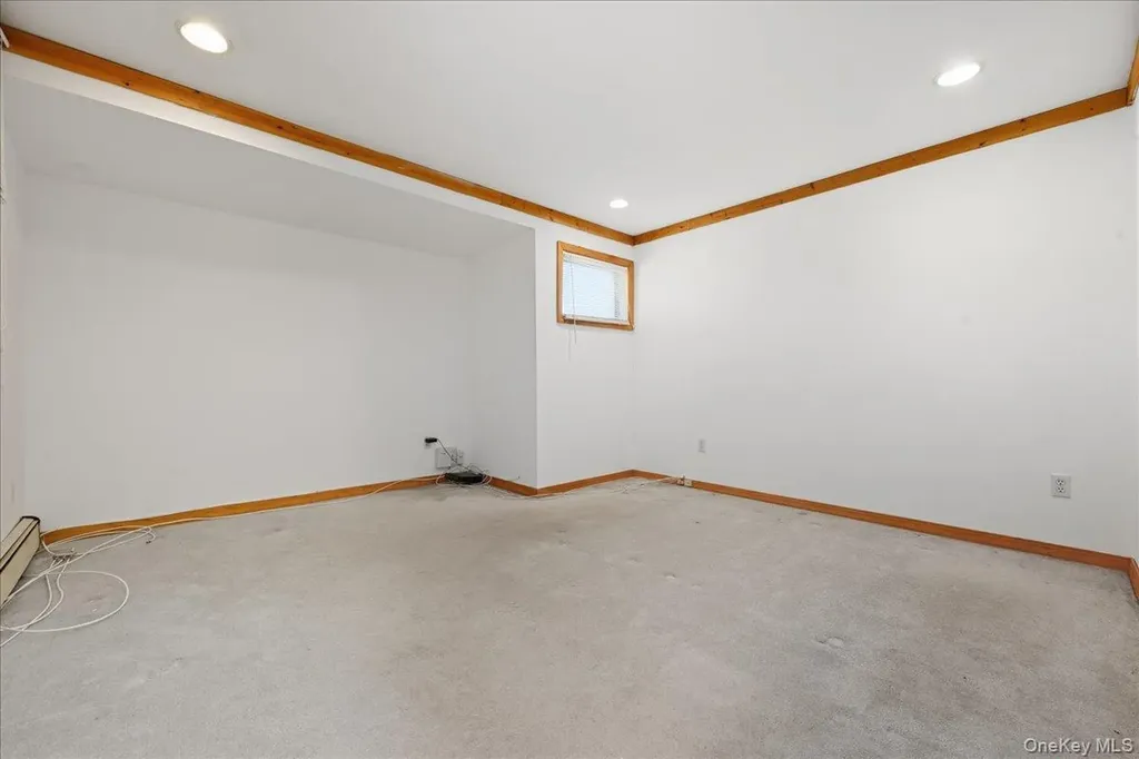 2522 Hewlett Lane Bellmore NY 11710
