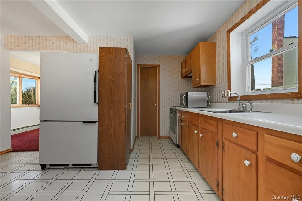 2522 Hewlett Lane Bellmore NY 11710