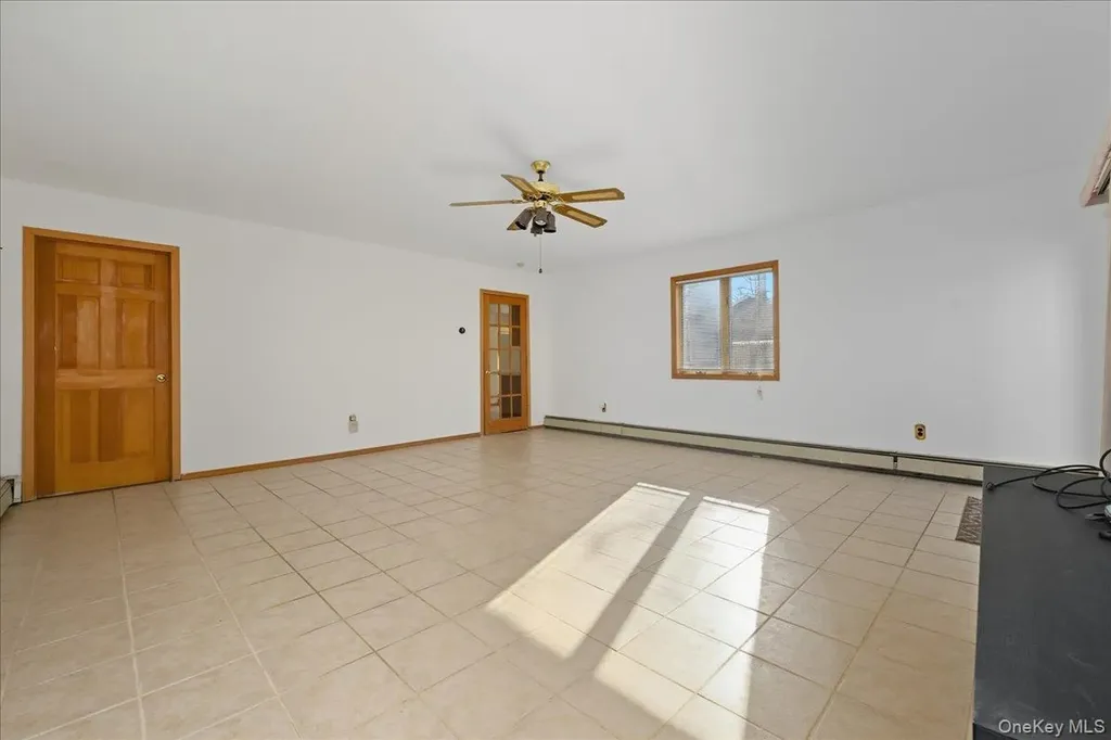 2522 Hewlett Lane Bellmore NY 11710