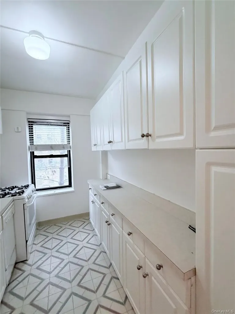 99-21 67 Road Forest Hills NY 11375