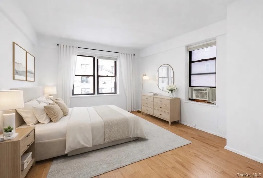 99-21 67 Road Forest Hills NY 11375