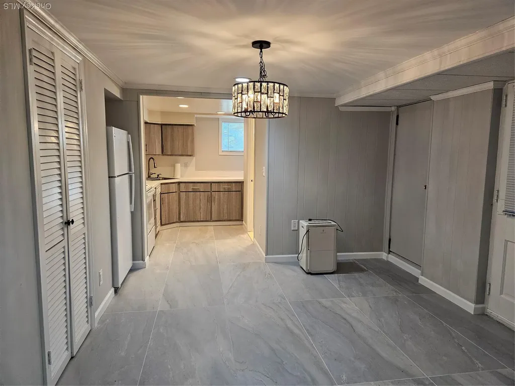 43 Hartman Hill Road Huntington NY 11743