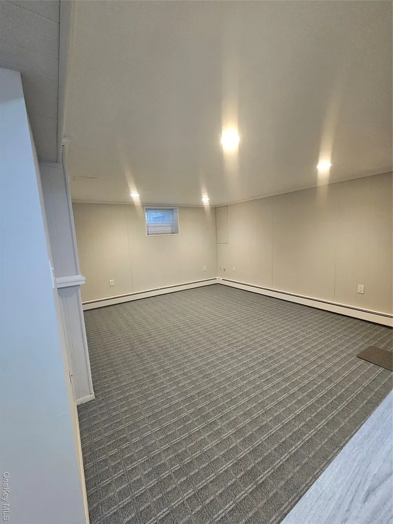43 Hartman Hill Road Huntington NY 11743