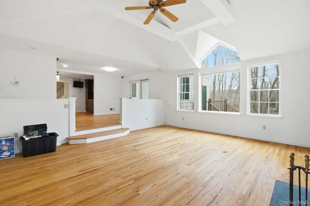 80 Roaring Brook Road Chappaqua NY 10514