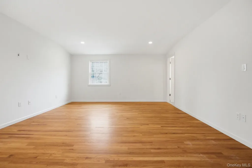 80 Roaring Brook Road Chappaqua NY 10514