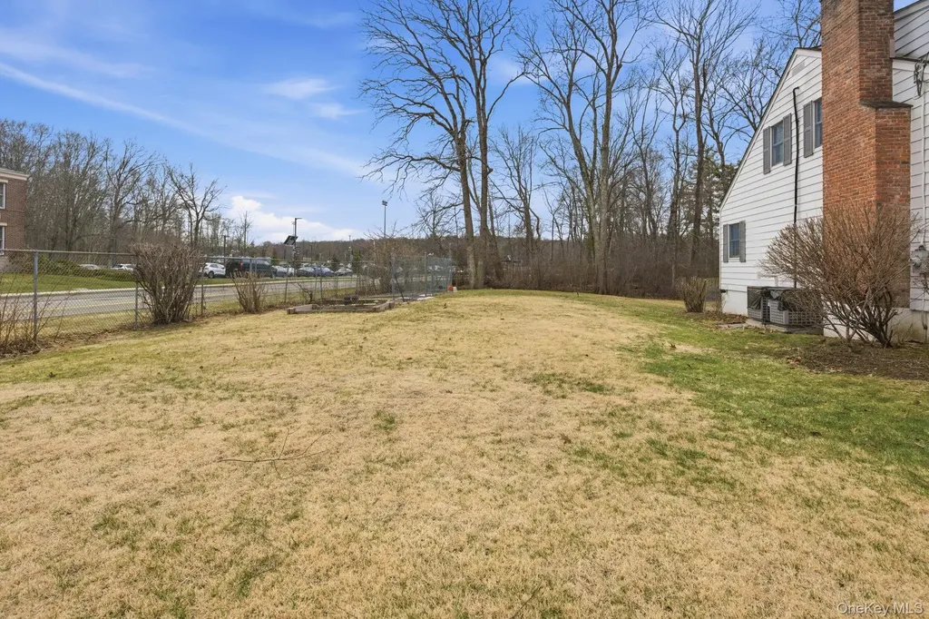 80 Roaring Brook Road Chappaqua NY 10514