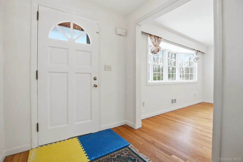80 Roaring Brook Road Chappaqua NY 10514
