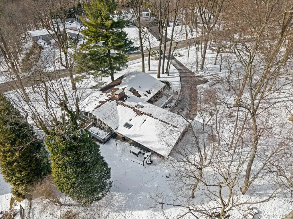 473 Winding Road N Ardsley NY 10502