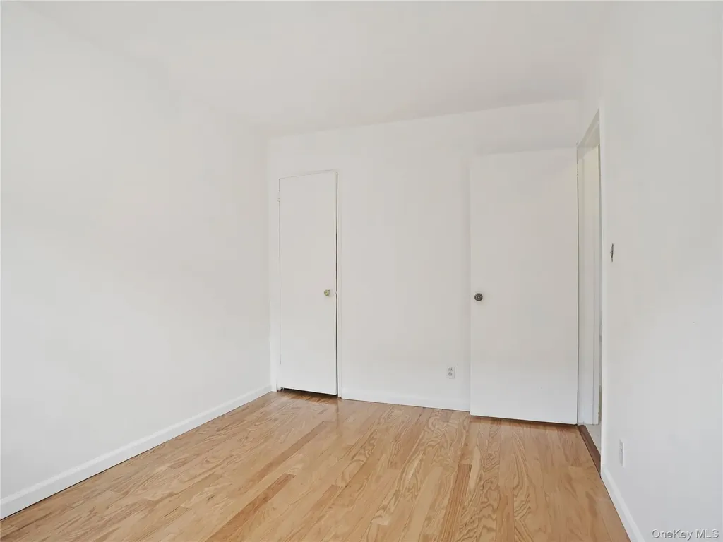 6 Dehaven Drive Yonkers NY 10703