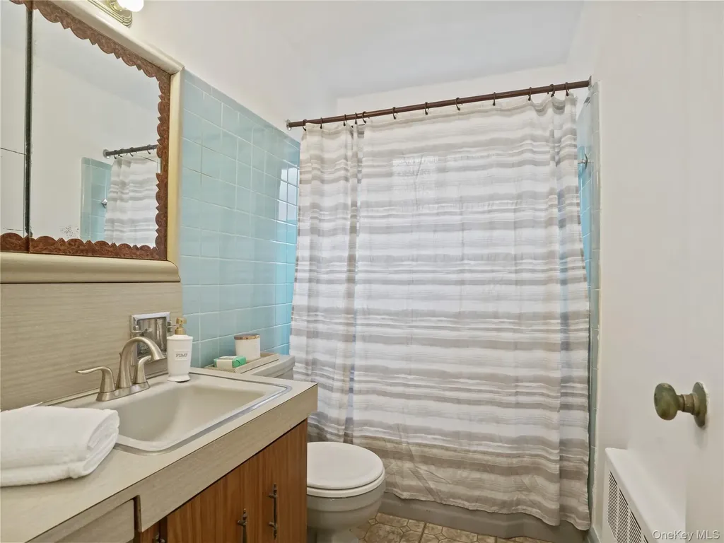 6 Dehaven Drive Yonkers NY 10703