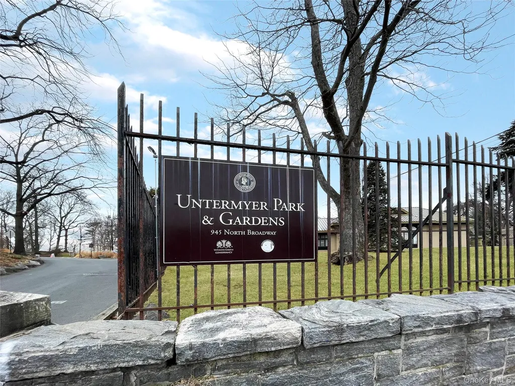 6 Dehaven Drive Yonkers NY 10703