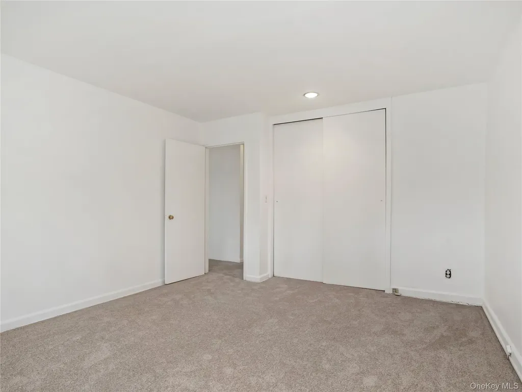 6 Dehaven Drive Yonkers NY 10703