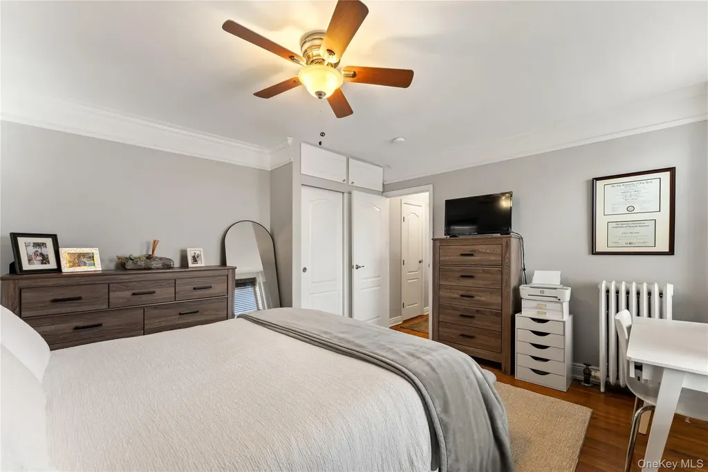 472 Gramatan Avenue Mount Vernon NY 10552