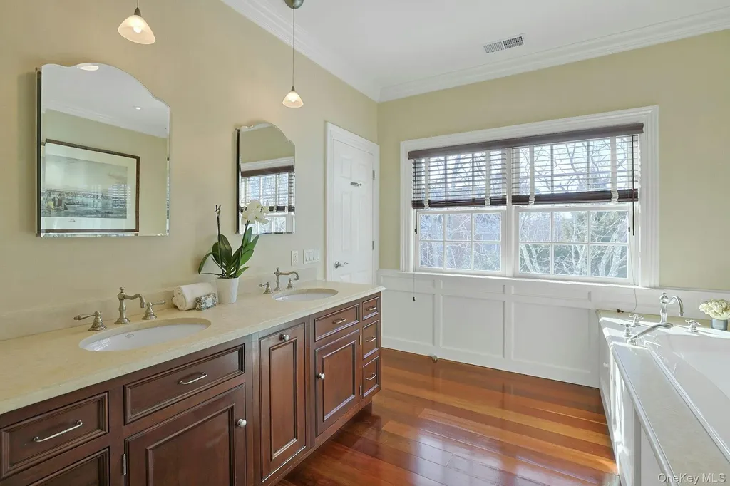 24 Fairview Road Scarsdale NY 10583