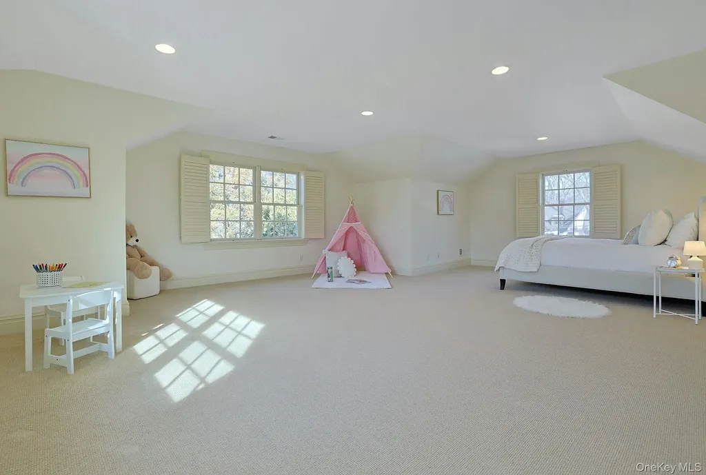 24 Fairview Road Scarsdale NY 10583