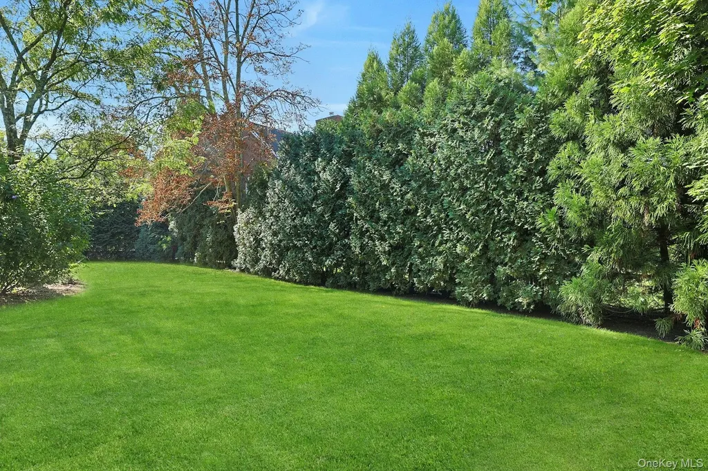 24 Fairview Road Scarsdale NY 10583
