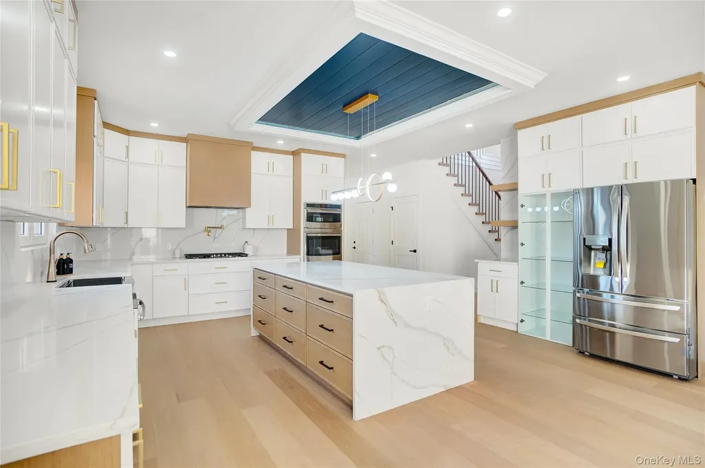 23 Glade Lane Levittown NY 11756