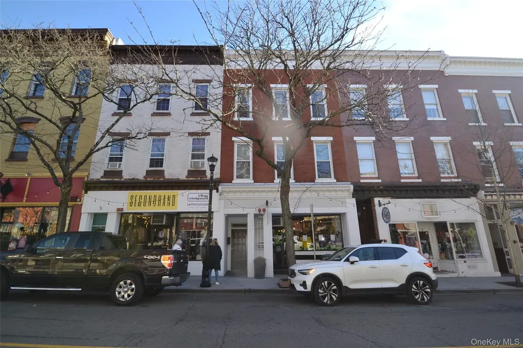 7 S Broadway Nyack NY 10960