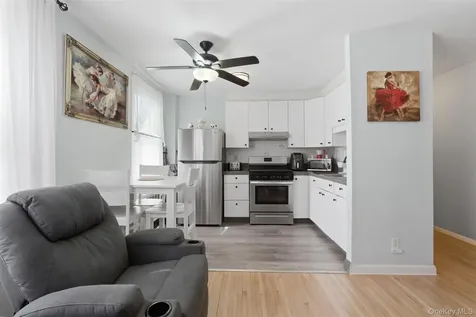 25 Trinity Place New Rochelle NY 10805