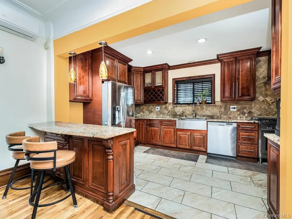 199 W 179th Street Bronx NY 10453
