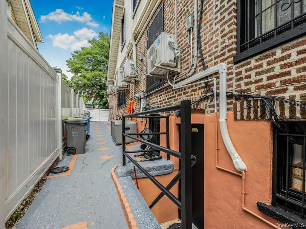 199 W 179th Street Bronx NY 10453