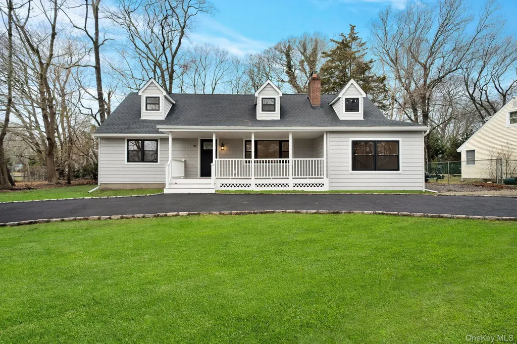 32 Valentine Road Shoreham NY 11786