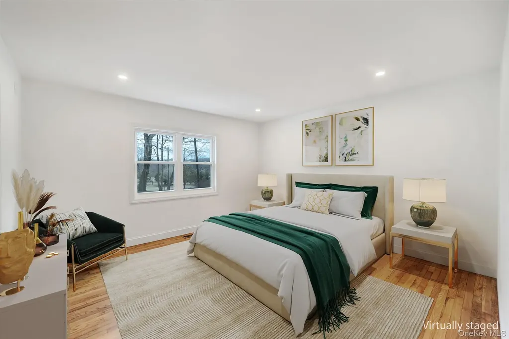 32 Valentine Road Shoreham NY 11786