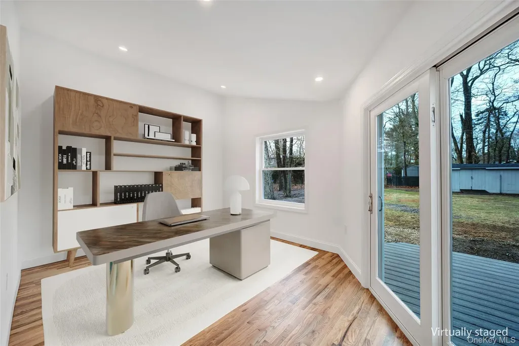 32 Valentine Road Shoreham NY 11786