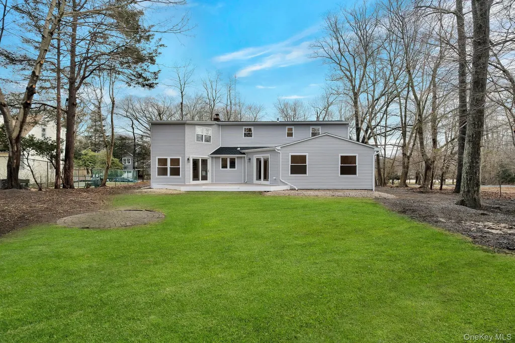32 Valentine Road Shoreham NY 11786