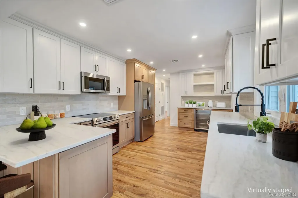 32 Valentine Road Shoreham NY 11786