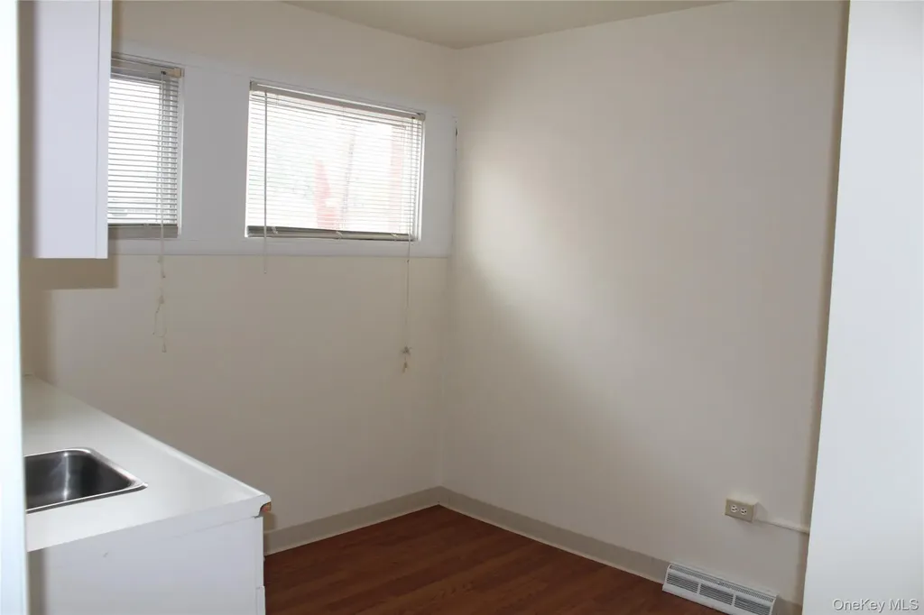 15 Moore Avenue Mount Kisco NY 10549