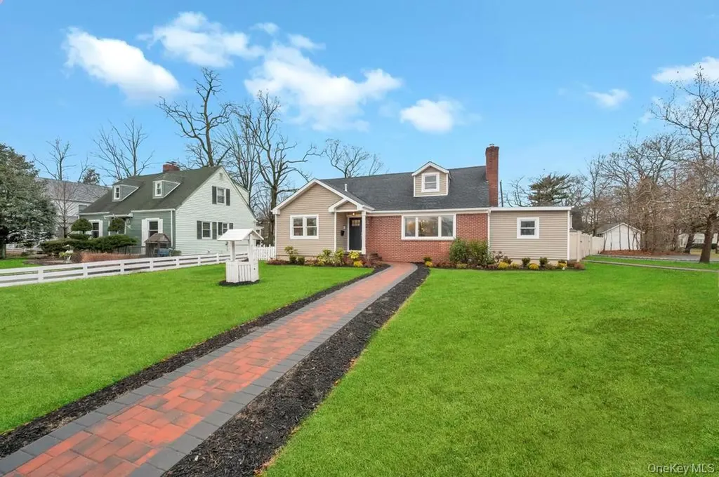92 Sunset Road Bay Shore NY 11706