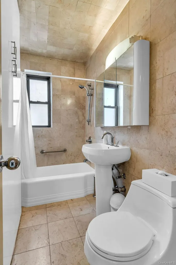 3601 Johnson Avenue Bronx NY 10463