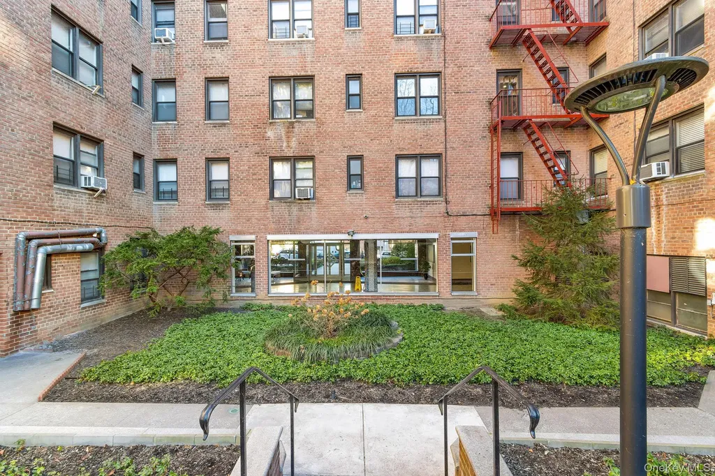 3601 Johnson Avenue Bronx NY 10463