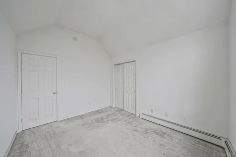 22 Wright Road Manorville NY 11949