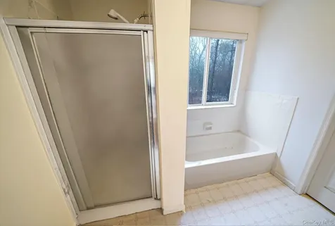 22 Wright Road Manorville NY 11949