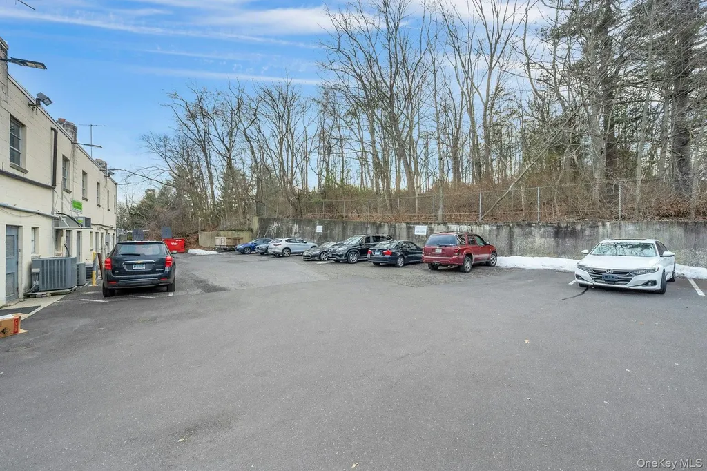 1492 High Ridge Road Stamford NY 06903