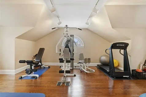 64 Pleasant Ridge Road Harrison NY 10528