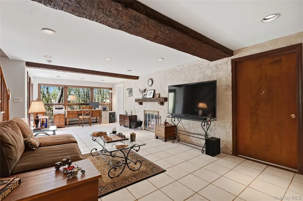 19 Macaulay Road Katonah NY 10536