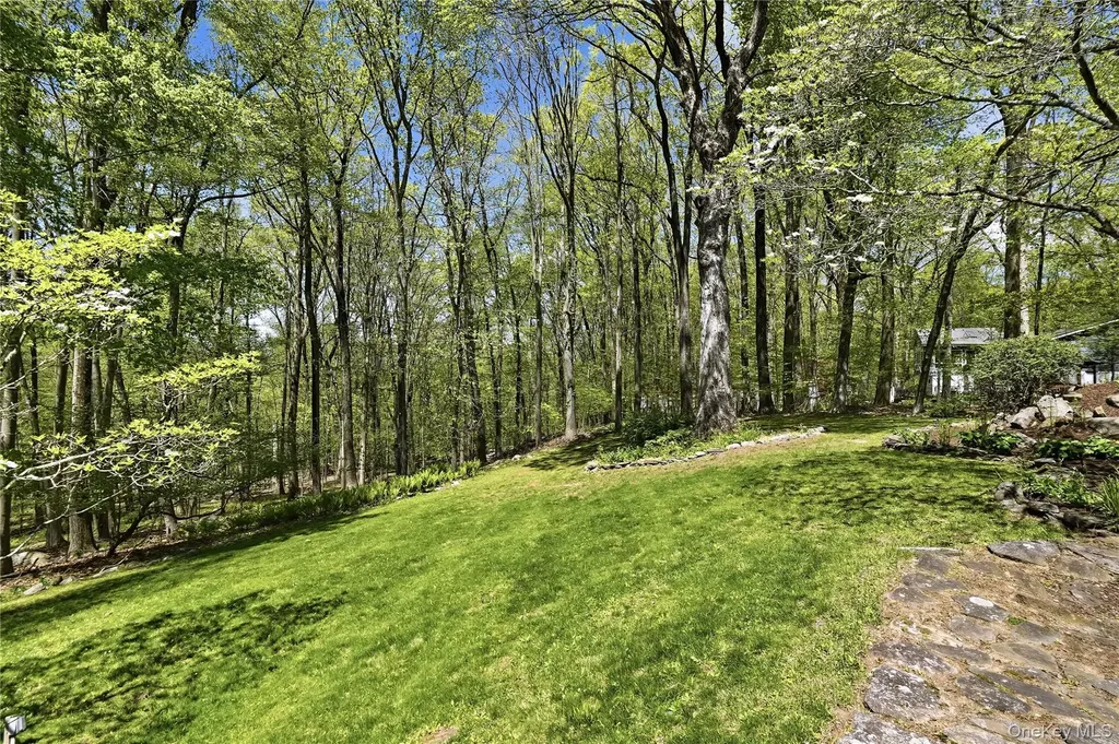 19 Macaulay Road Katonah NY 10536