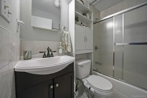 39 Debevoise Street Brooklyn NY 11206