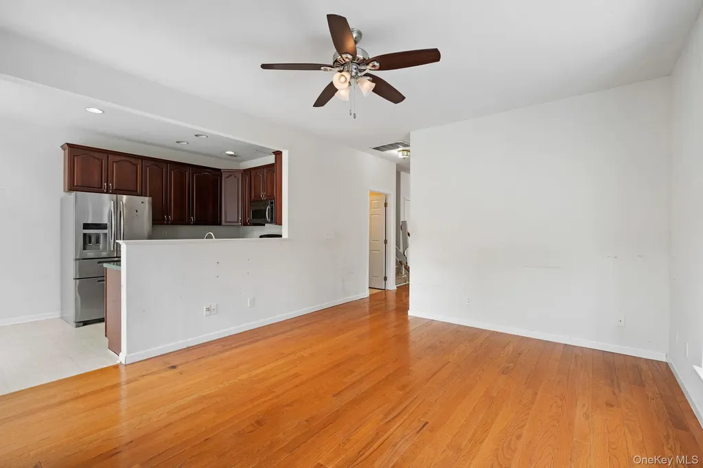 947 Huntington Drive Fishkill NY 12524