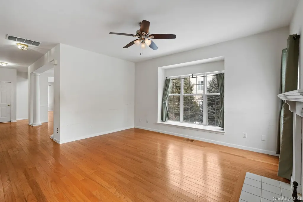 947 Huntington Drive Fishkill NY 12524