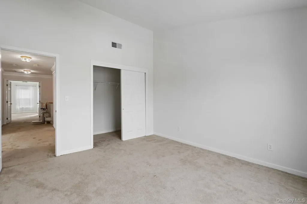 947 Huntington Drive Fishkill NY 12524