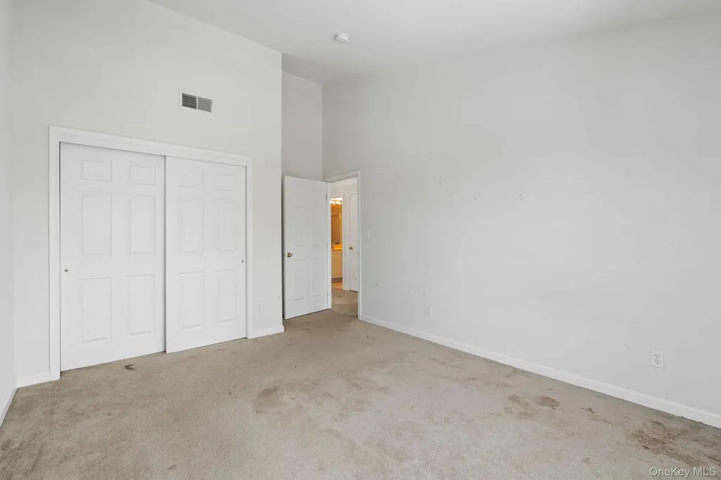 947 Huntington Drive Fishkill NY 12524