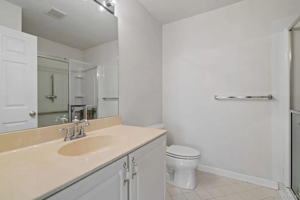 947 Huntington Drive Fishkill NY 12524