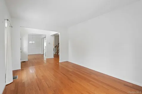 947 Huntington Drive Fishkill NY 12524